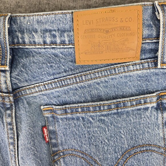 Levis Wedgie Tapered Jeans Womens 26x27 Blue Medium Wash Slim Stretch - Picture 5 of 14